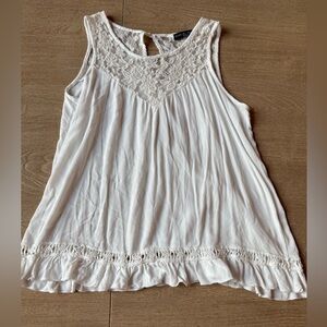 Boho Lace Flowy Tank Ruffle Crochet Hem White M cottagecore beach costal